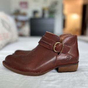 Born Kati block heel leather booties